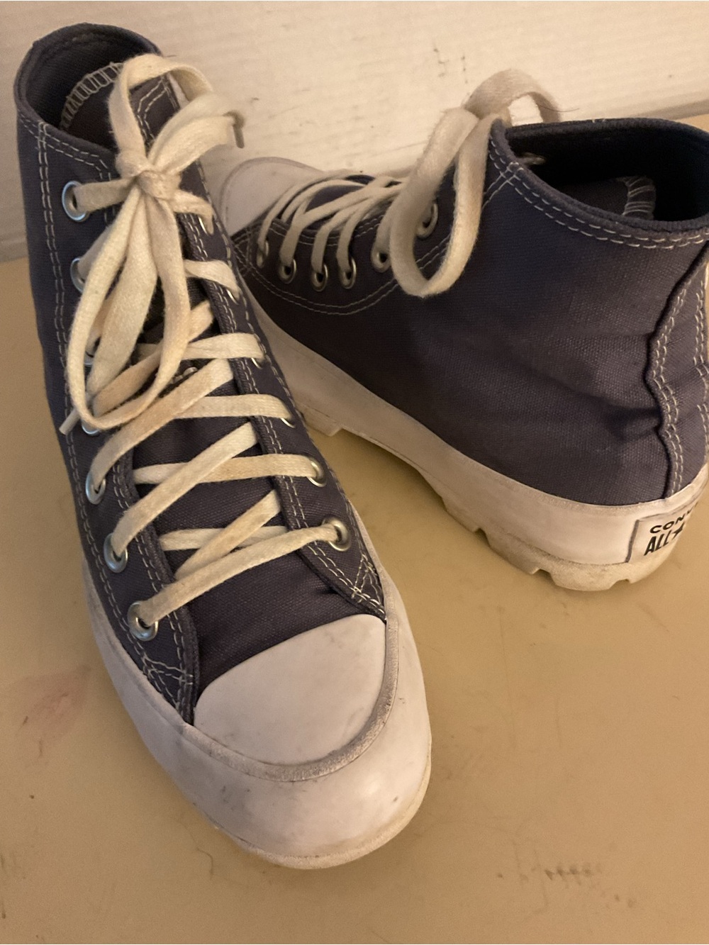 Converse women blue canvas Chuck Taylor platform high top sneakers US 6